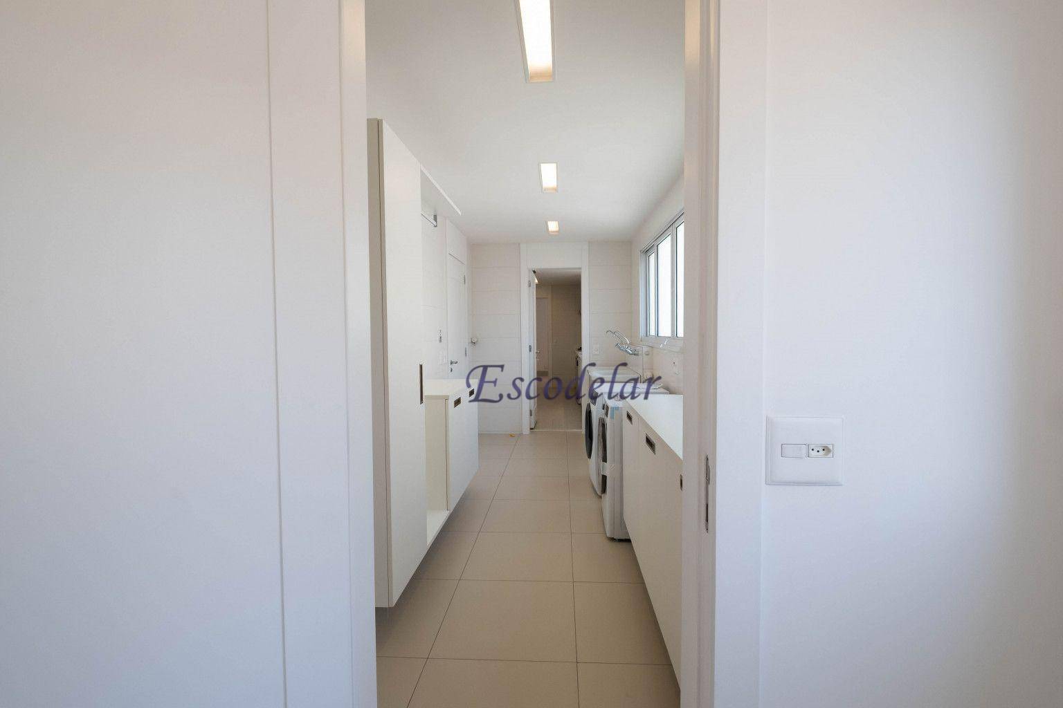 Apartamento à venda e aluguel com 3 quartos, 275m² - Foto 22