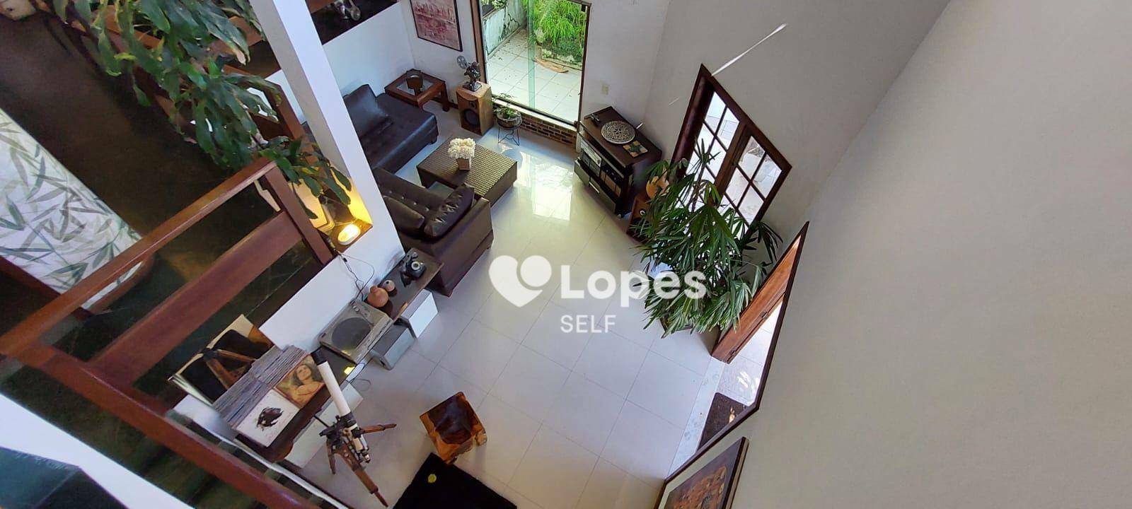 Casa de Condomínio à venda com 4 quartos, 233m² - Foto 6