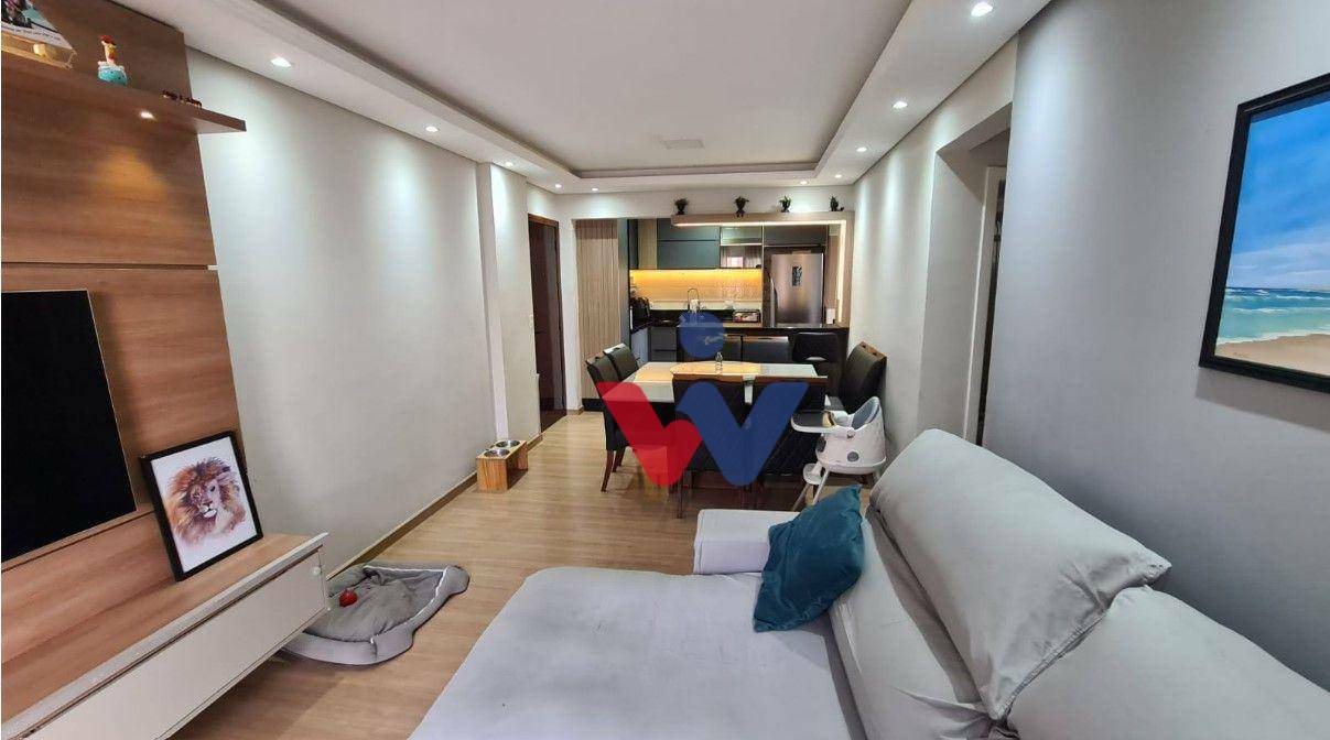 Apartamento à venda com 3 quartos, 77m² - Foto 1