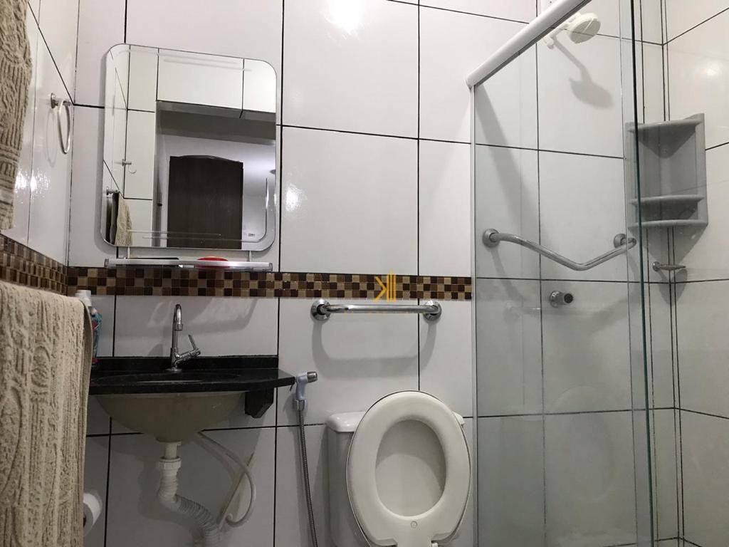 Casa à venda com 4 quartos, 160m² - Foto 15