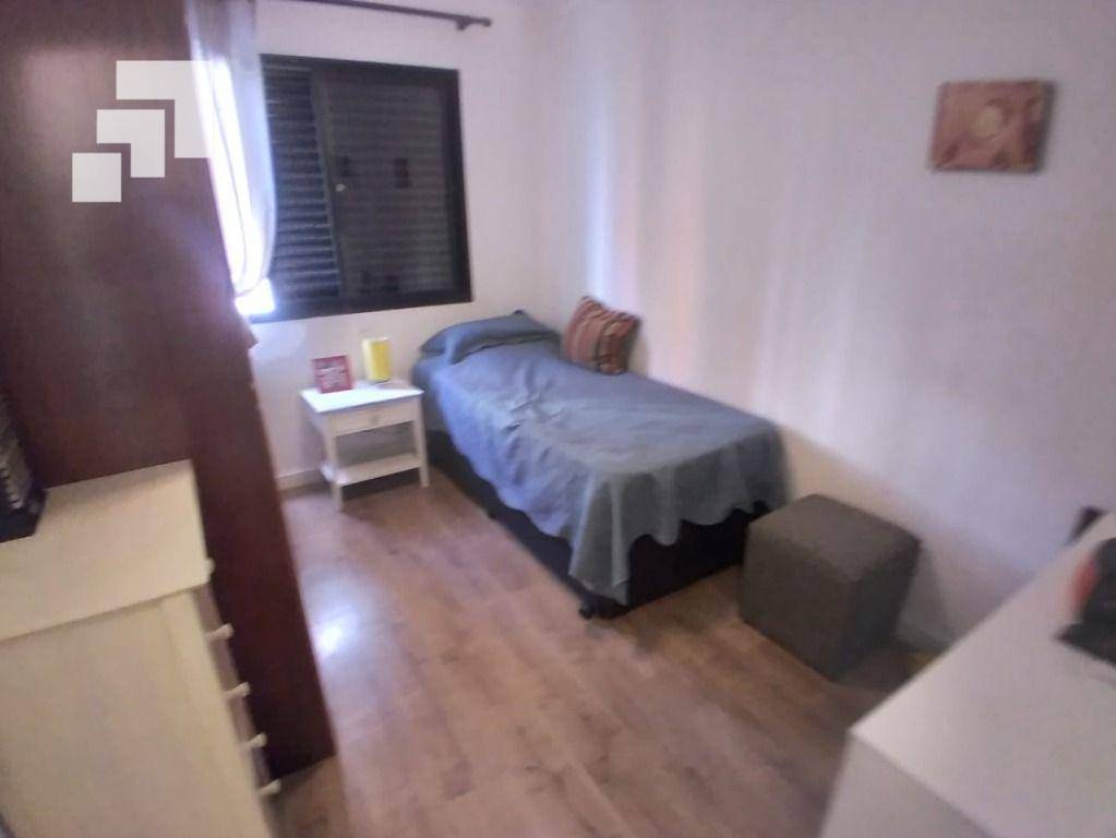 Apartamento à venda com 3 quartos, 83m² - Foto 23