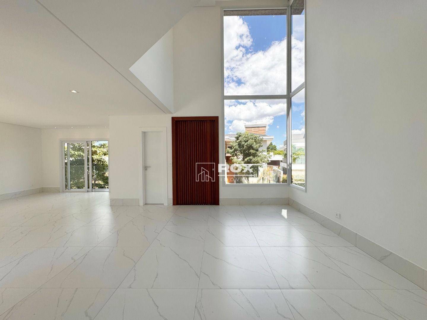 Casa de Condomínio à venda com 4 quartos, 360m² - Foto 6