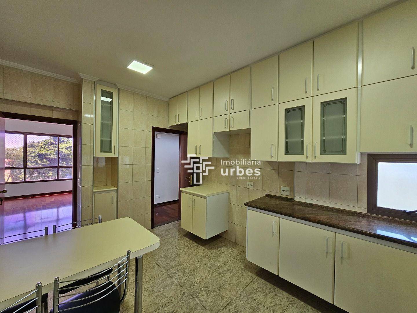 Apartamento à venda com 4 quartos, 157m² - Foto 28