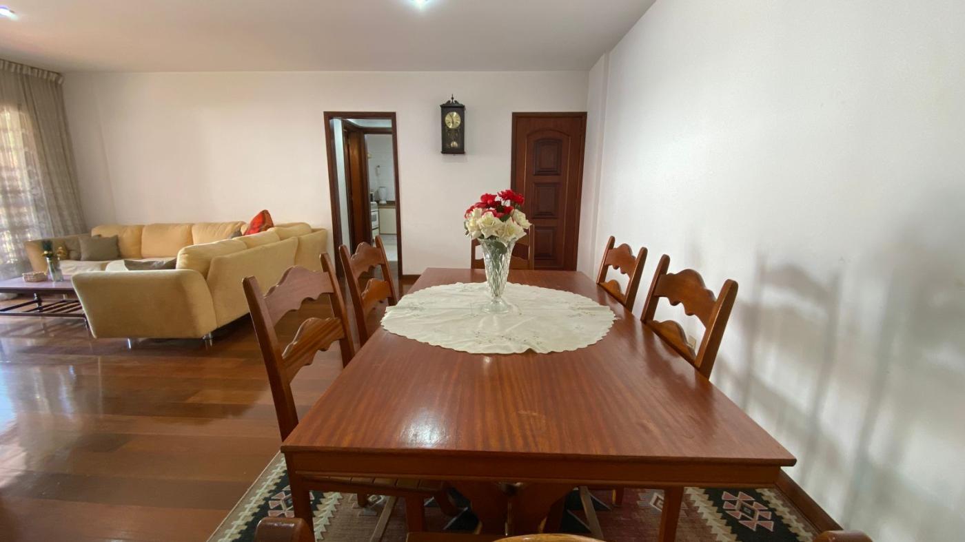 Apartamento à venda com 4 quartos, 144m² - Foto 4