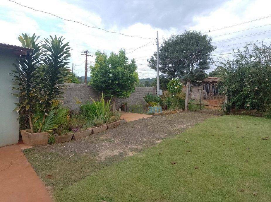 Chácara à venda com 3 quartos, 200m² - Foto 4