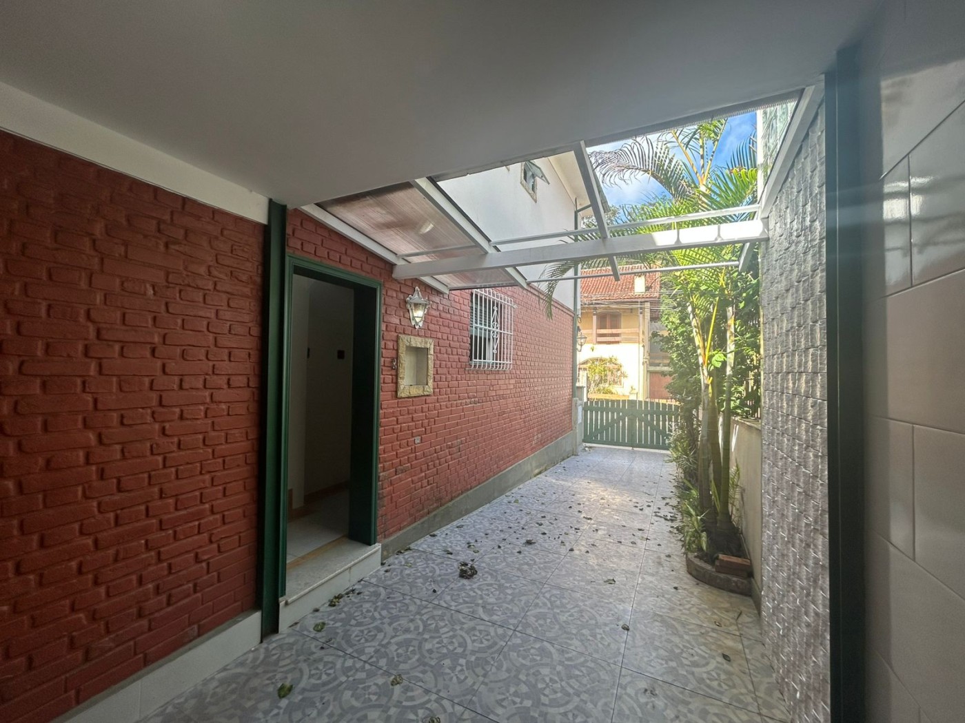 Casa à venda com 2 quartos, 153m² - Foto 24