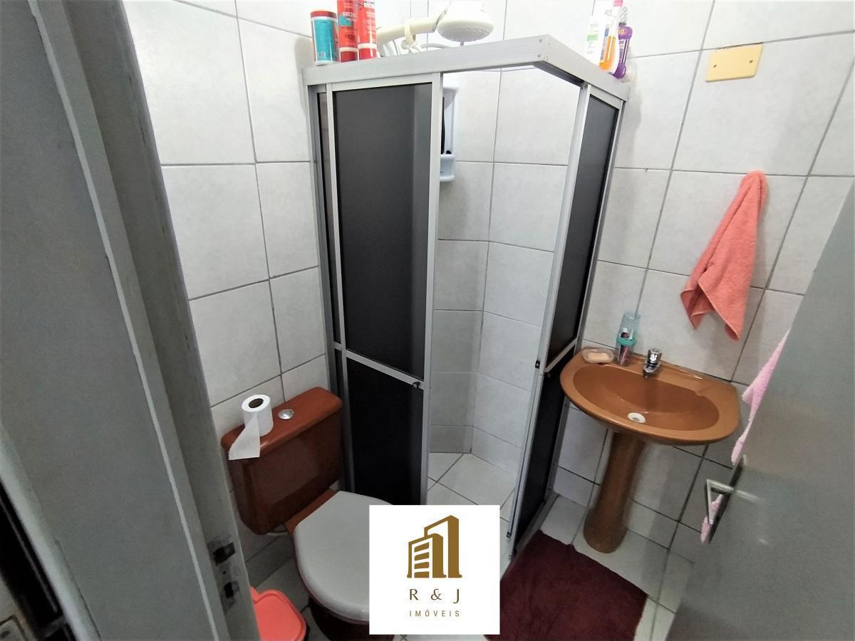 Apartamento à venda com 3 quartos, 73m² - Foto 7