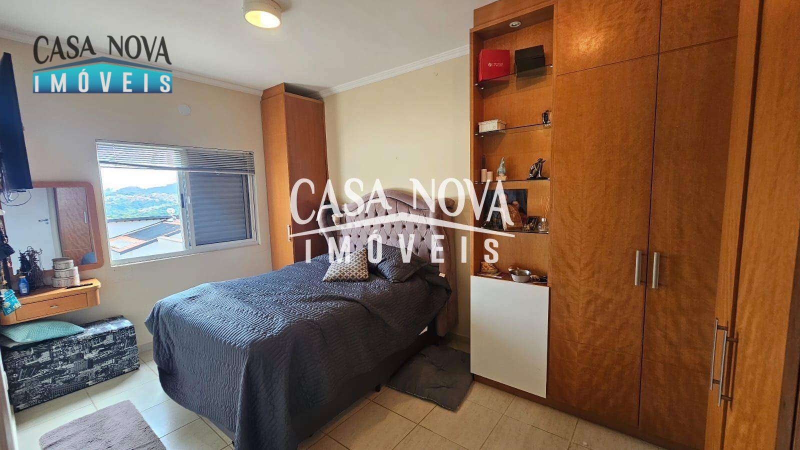 Casa de Condomínio à venda com 3 quartos, 234m² - Foto 11