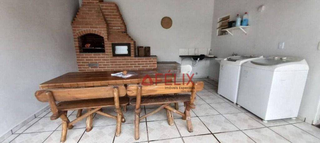 Casa, 3 quartos, 200 m² - Foto 4