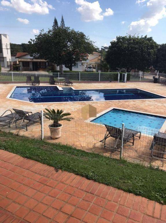 Casa de Condomínio à venda com 3 quartos, 160m² - Foto 1