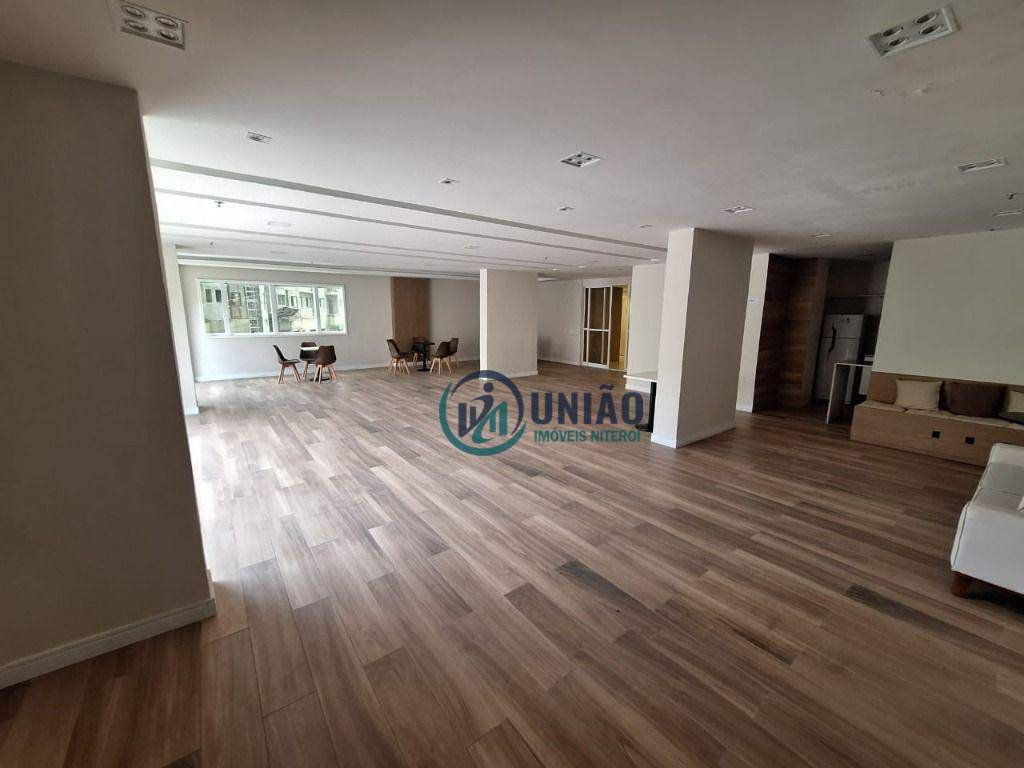 Apartamento à venda com 2 quartos, 63m² - Foto 26