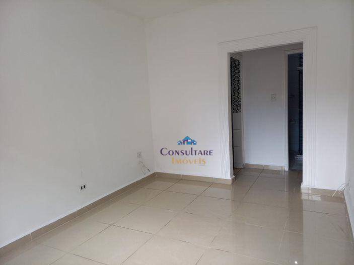 Apartamento à venda com 2 quartos, 69m² - Foto 4