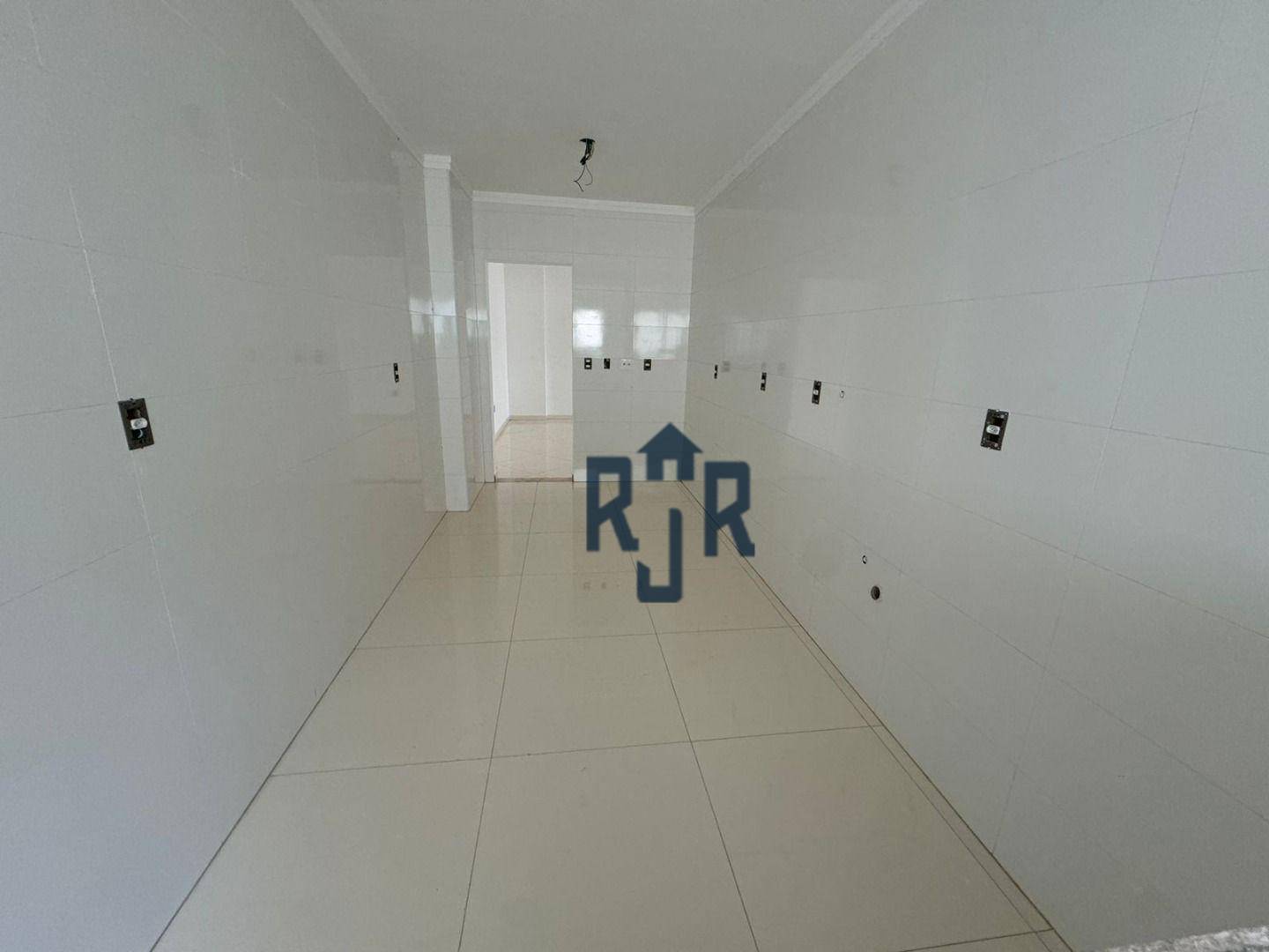 Apartamento à venda com 3 quartos, 162m² - Foto 6