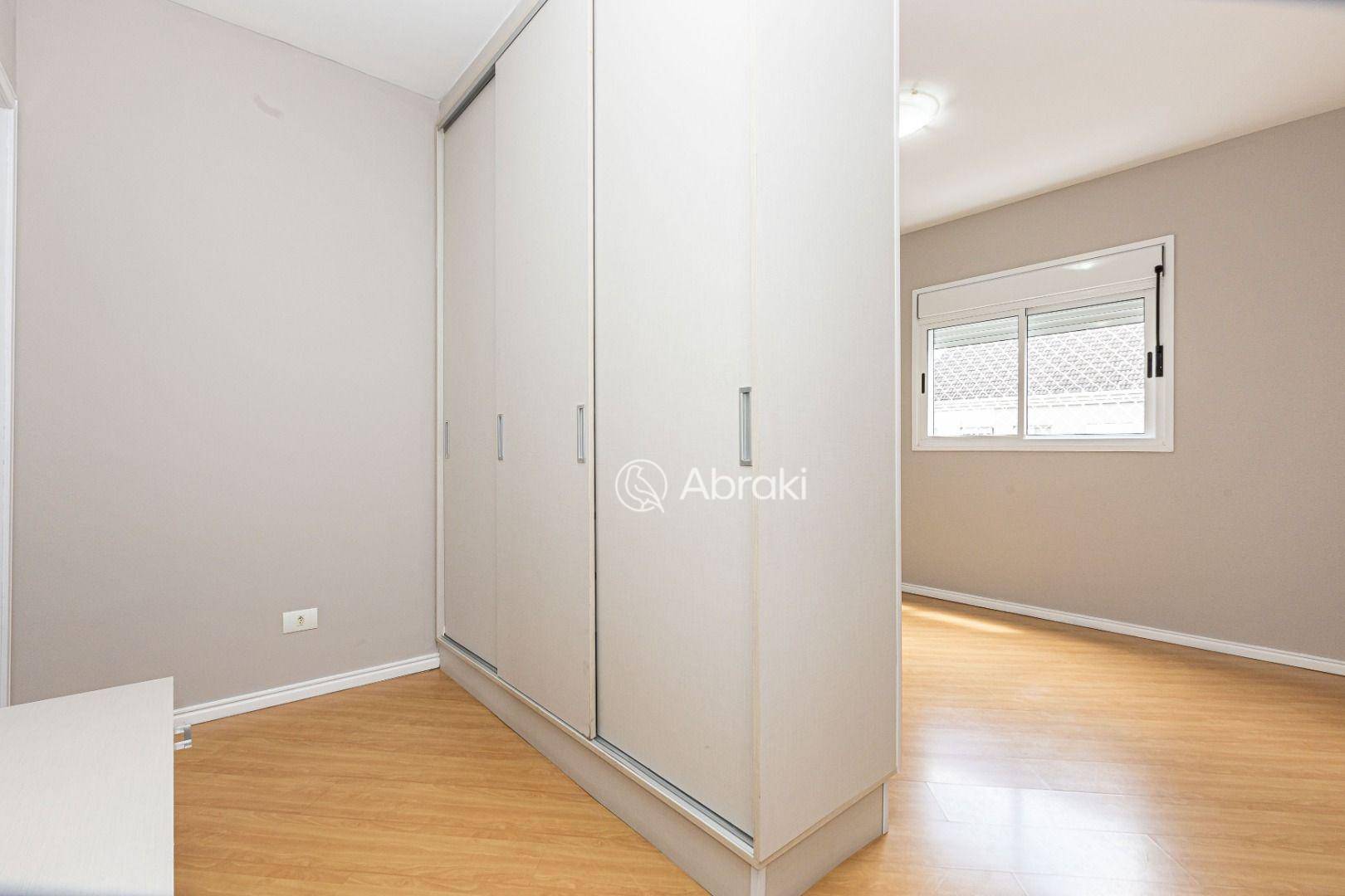 Apartamento para alugar com 3 quartos, 101m² - Foto 21