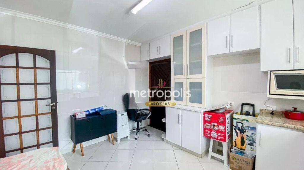 Sobrado à venda com 6 quartos, 560m² - Foto 35