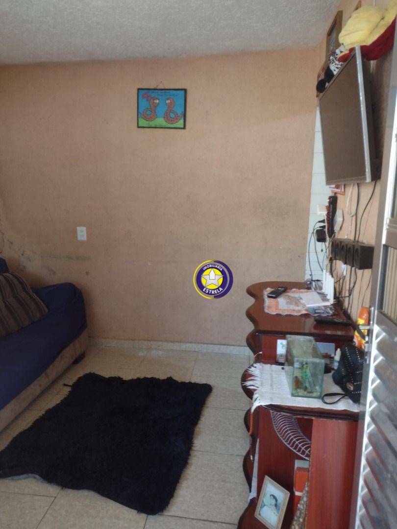 Casa à venda com 2 quartos, 250M2 - Foto 2