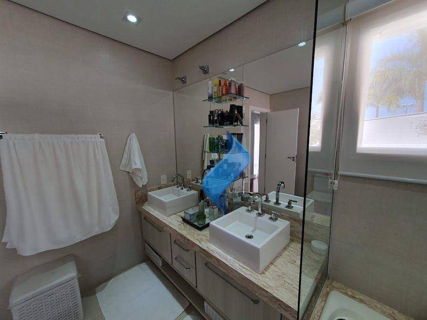 Casa de Condomínio à venda com 4 quartos, 400m² - Foto 33