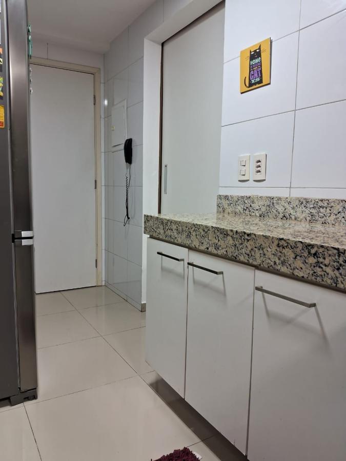 Apartamento à venda com 3 quartos, 70m² - Foto 4