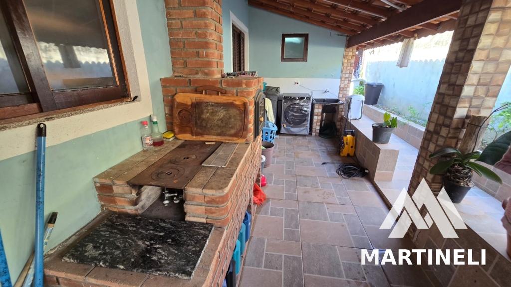 Chácara à venda com 6 quartos, 400m² - Foto 6