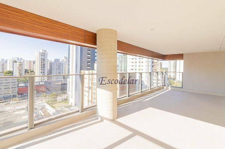 Apartamento à venda com 4 quartos, 232m² - Foto 1