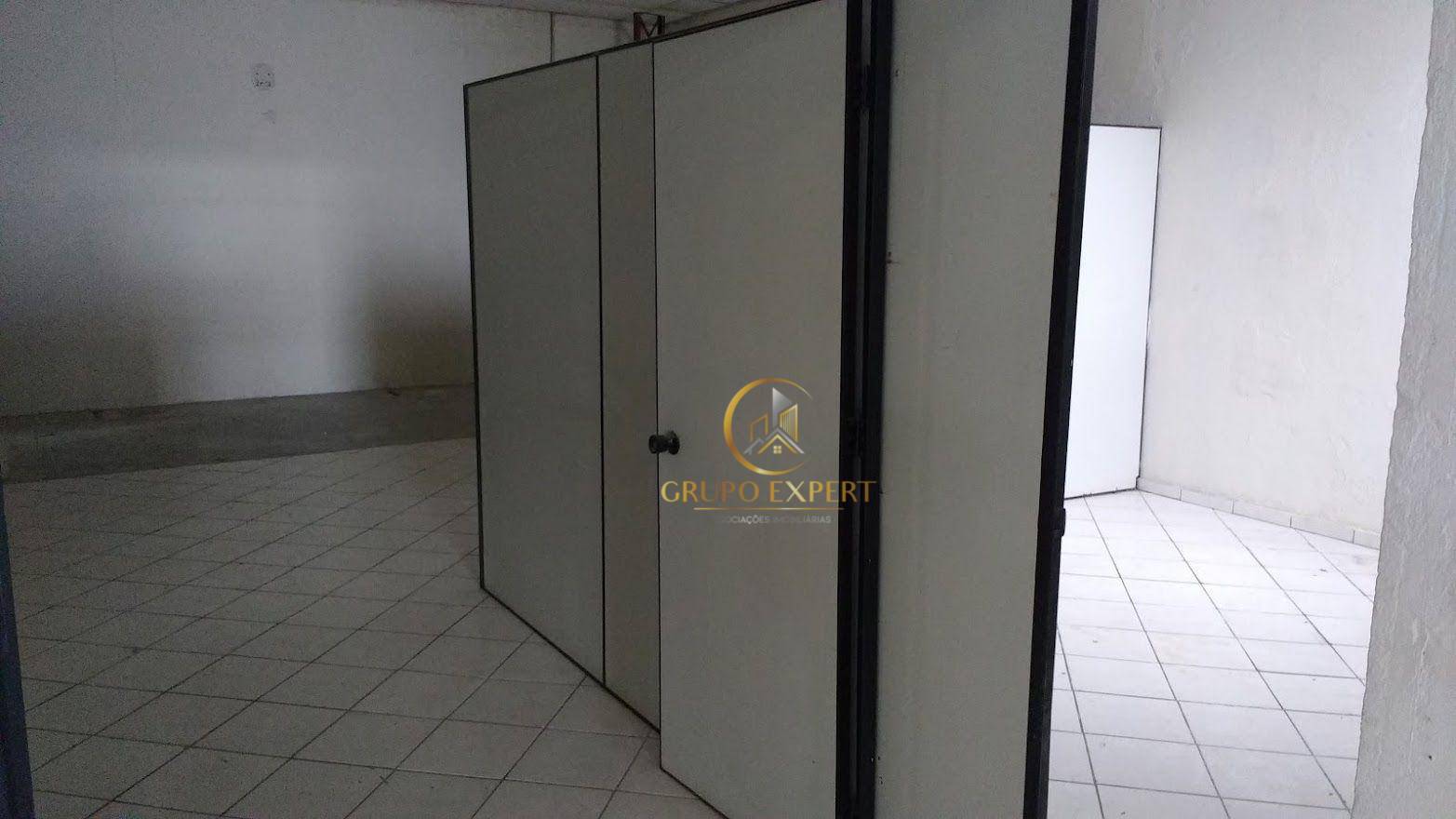 Depósito-Galpão-Armazém para alugar, 750m² - Foto 14