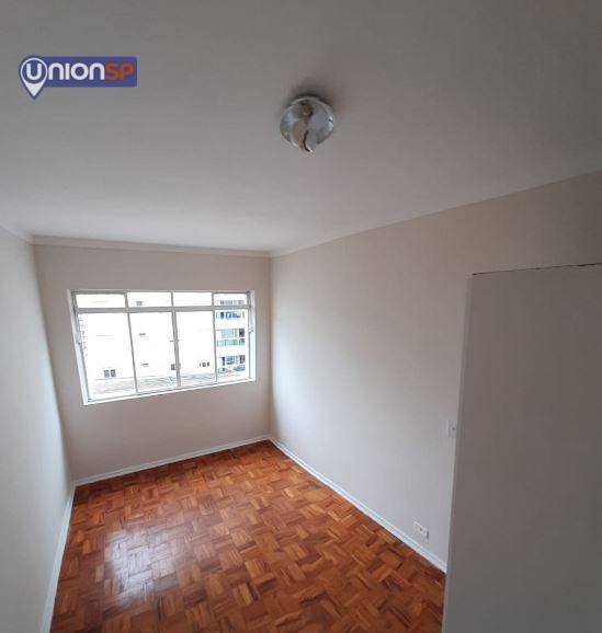 Apartamento à venda com 2 quartos, 61m² - Foto 4