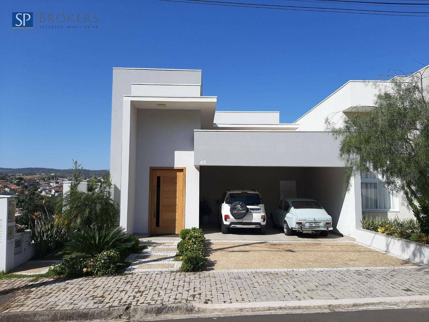 Casa de Condomínio à venda com 3 quartos, 230m² - Foto 2