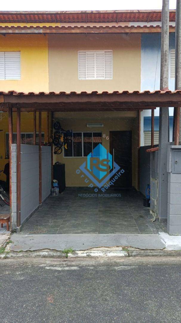 Sobrado à venda com 2 quartos, 70m² - Foto 1