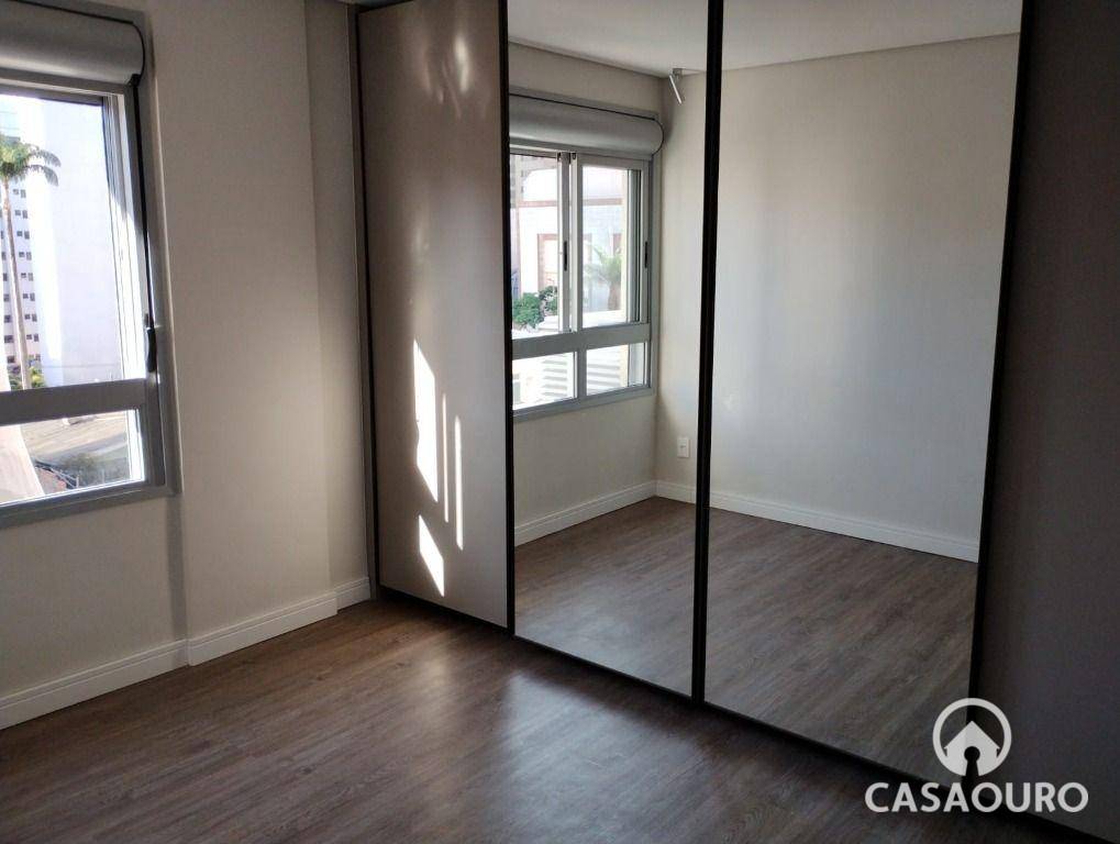 Apartamento à venda com 2 quartos, 62m² - Foto 12