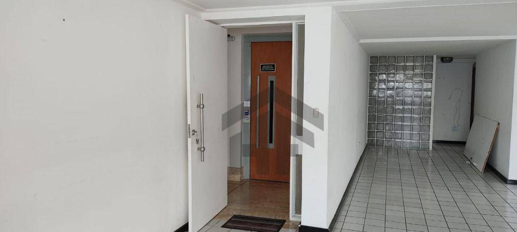 Apartamento à venda e aluguel com 4 quartos, 192m² - Foto 7