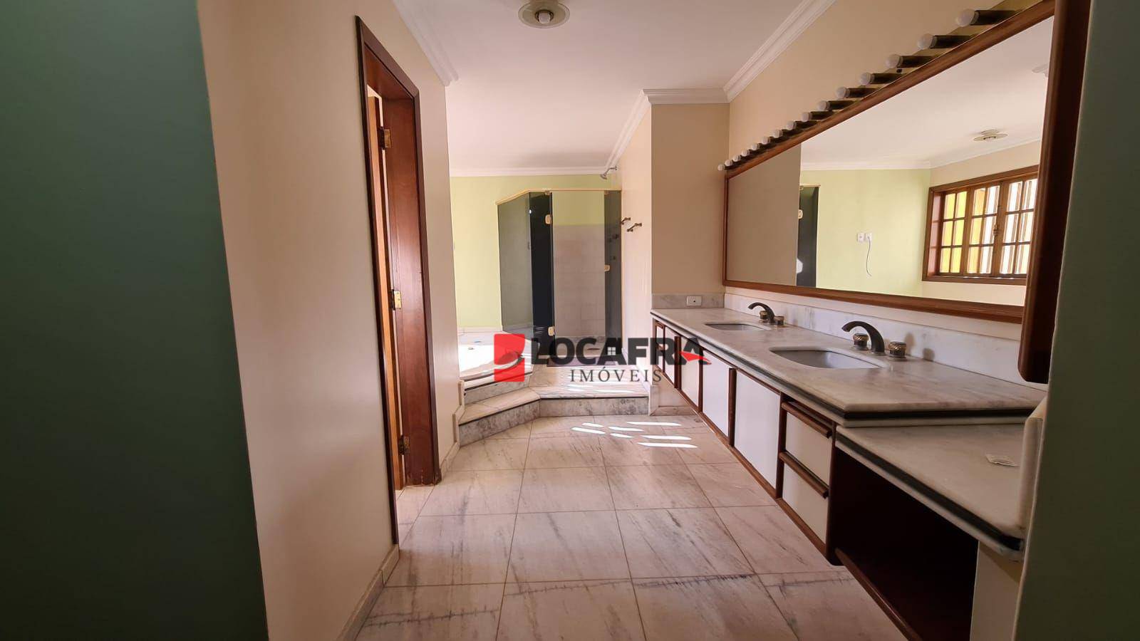 Casa à venda com 5 quartos, 570m² - Foto 12