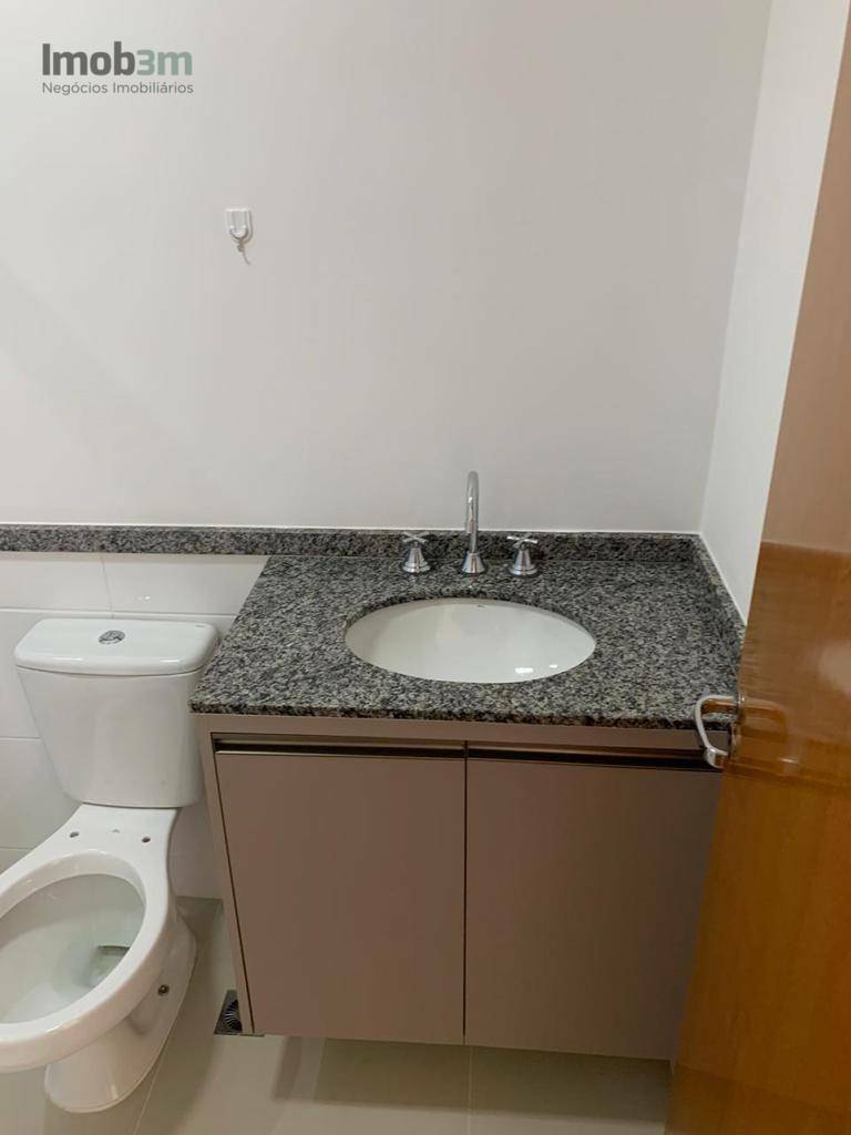 Apartamento para alugar com 3 quartos, 70m² - Foto 7