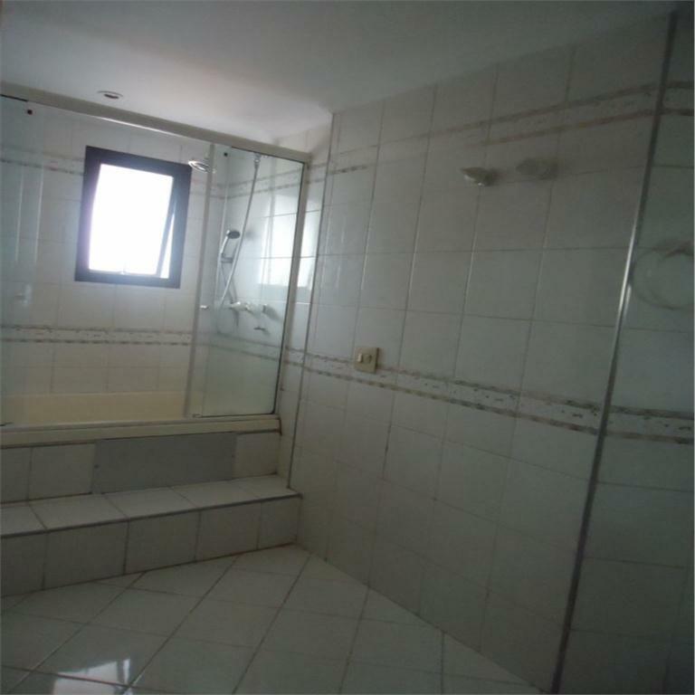 Apartamento à venda com 4 quartos, 273m² - Foto 12