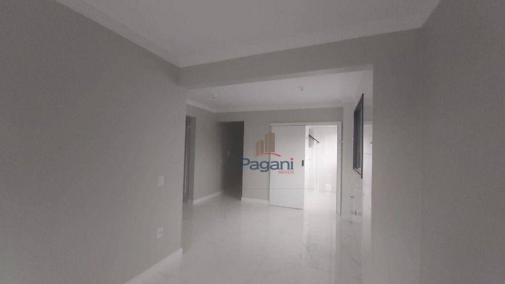 Apartamento à venda com 2 quartos, 77m² - Foto 16