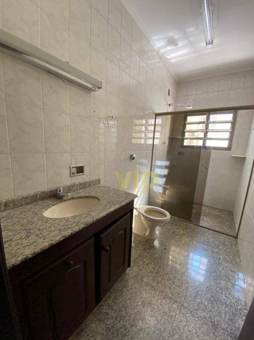 Casa à venda com 3 quartos, 190m² - Foto 3