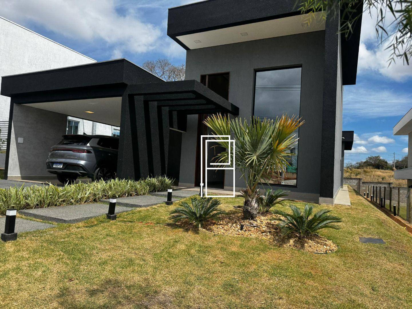 Casa de Condomínio, 4 quartos - Foto 1