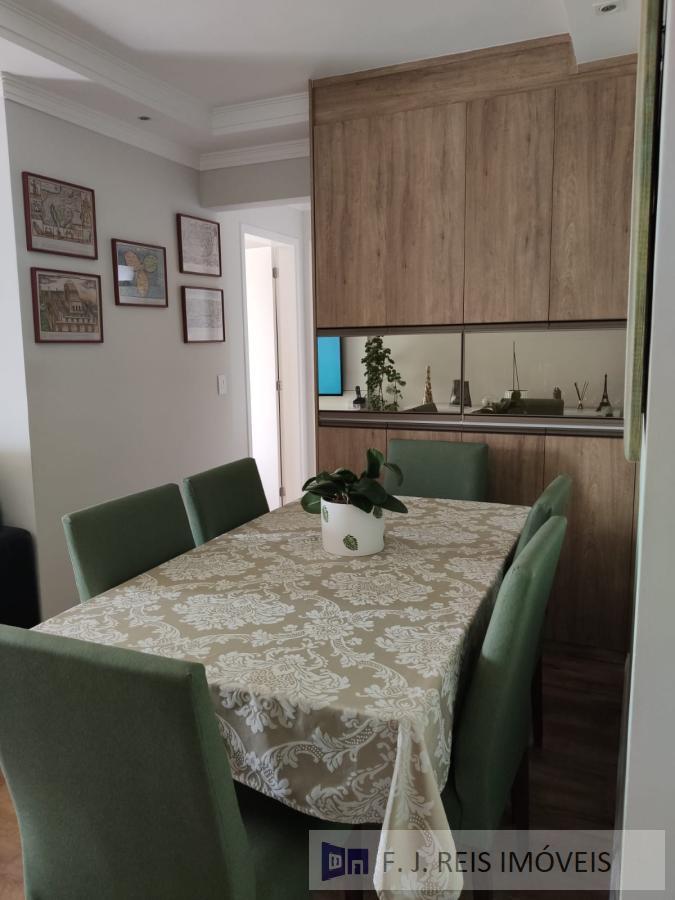 Apartamento à venda com 2 quartos, 62m² - Foto 8