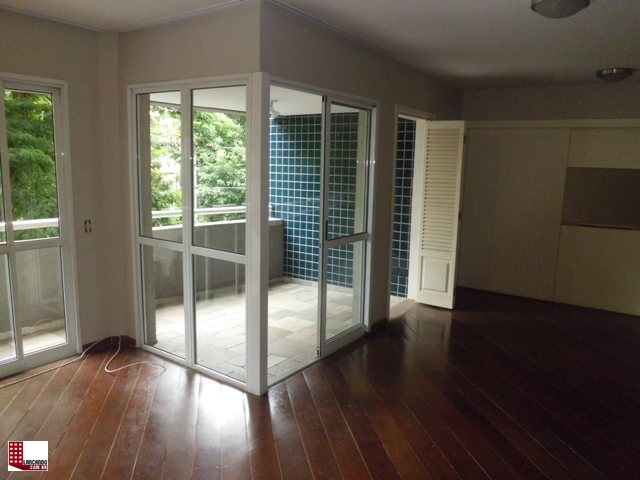 Apartamento à venda com 3 quartos, 129m² - Foto 2