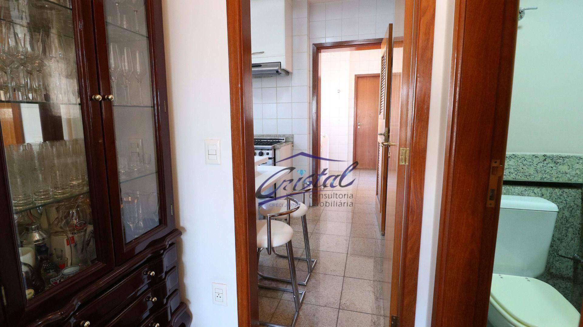 Apartamento à venda com 4 quartos, 226m² - Foto 36