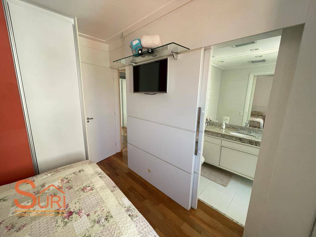 Apartamento à venda com 3 quartos, 186m² - Foto 15