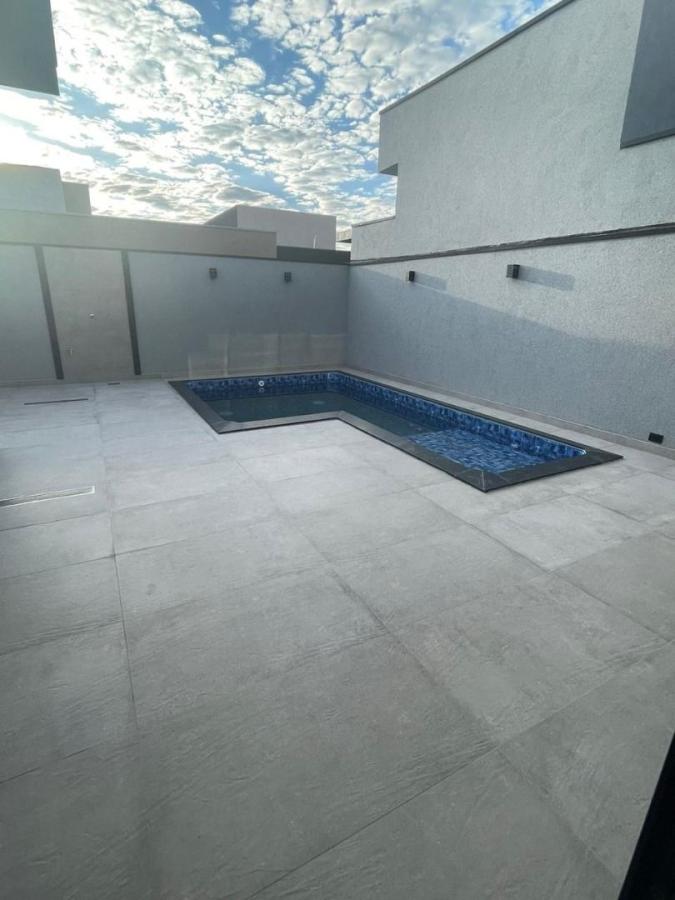 Casa à venda com 3 quartos, 211m² - Foto 22