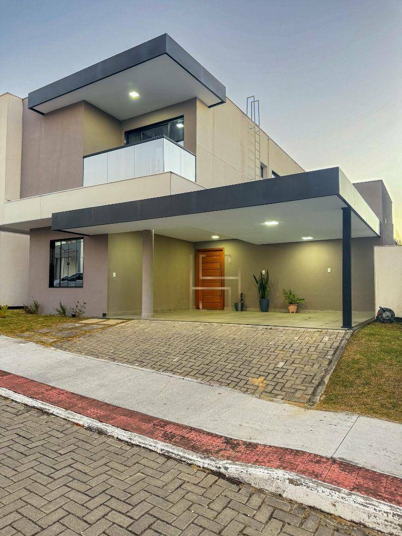 Casa de Condomínio à venda com 4 quartos, 235m² - Foto 3