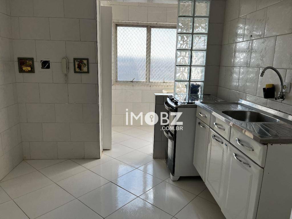 Apartamento à venda com 2 quartos, 64m² - Foto 13