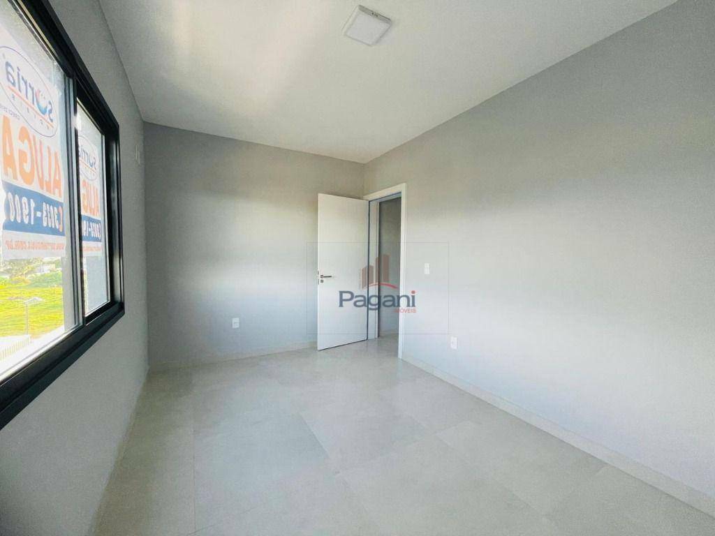 Apartamento para alugar com 2 quartos, 52m² - Foto 12