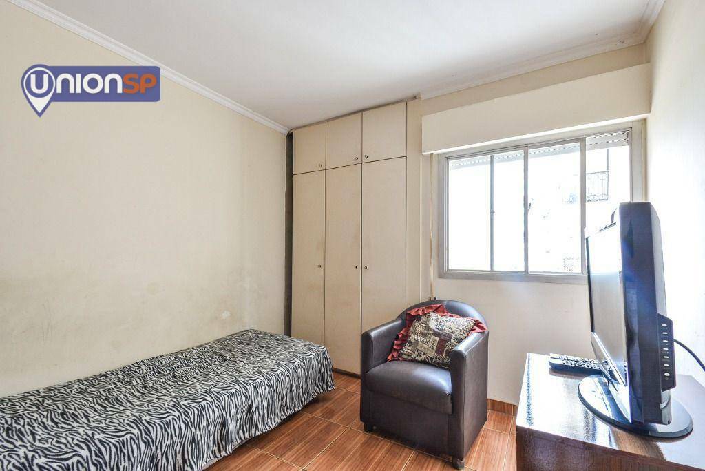 Apartamento à venda com 3 quartos, 135m² - Foto 25