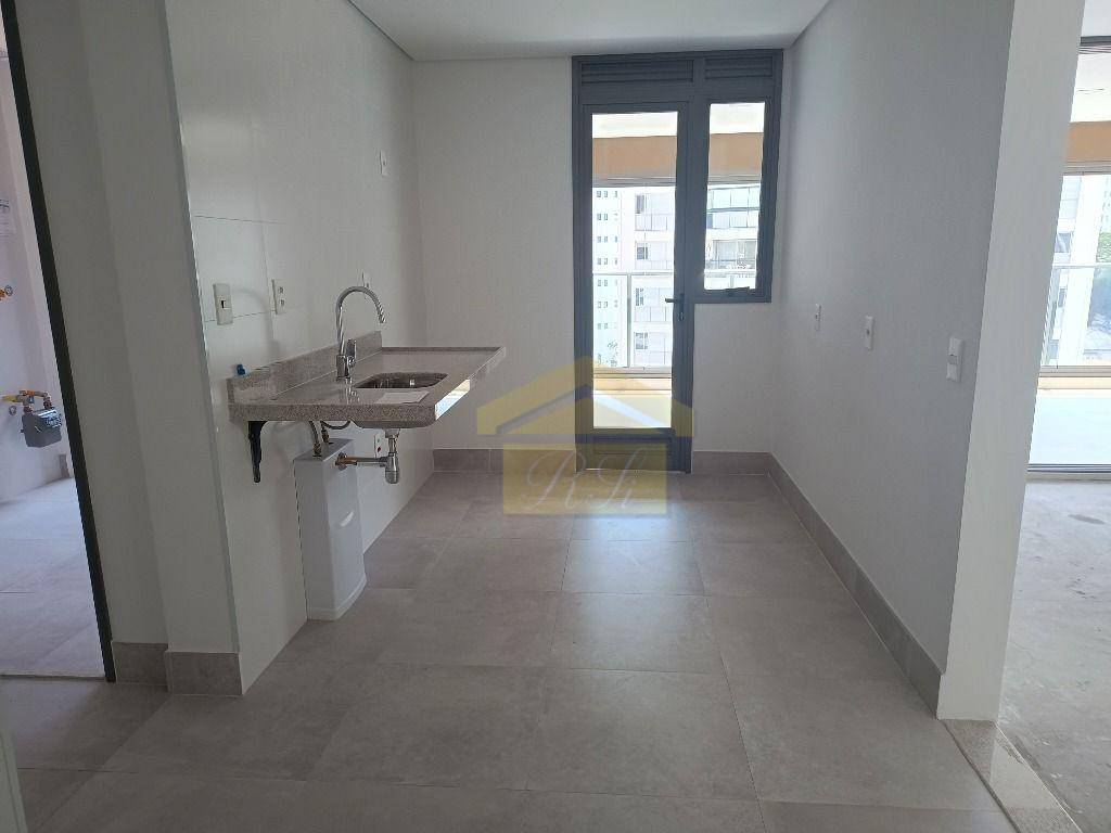 Apartamento à venda com 3 quartos, 143m² - Foto 5