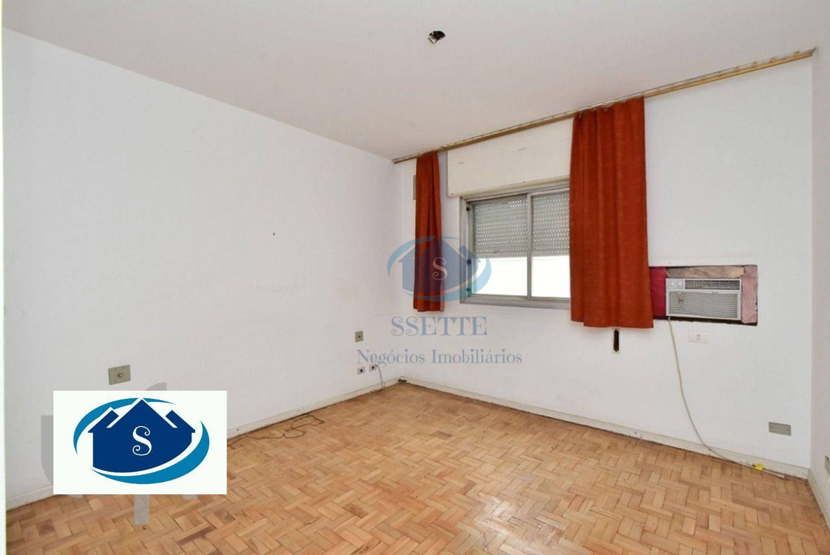 Apartamento à venda com 3 quartos, 300m² - Foto 2