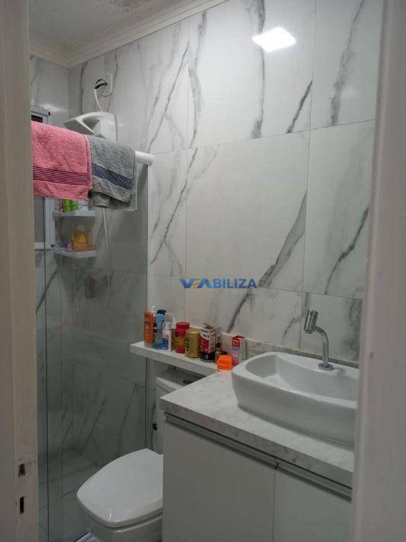 Sobrado à venda com 3 quartos, 120m² - Foto 2