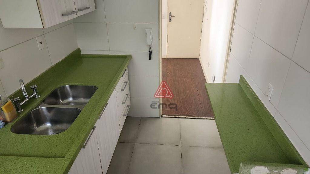 Apartamento à venda com 2 quartos, 43m² - Foto 5