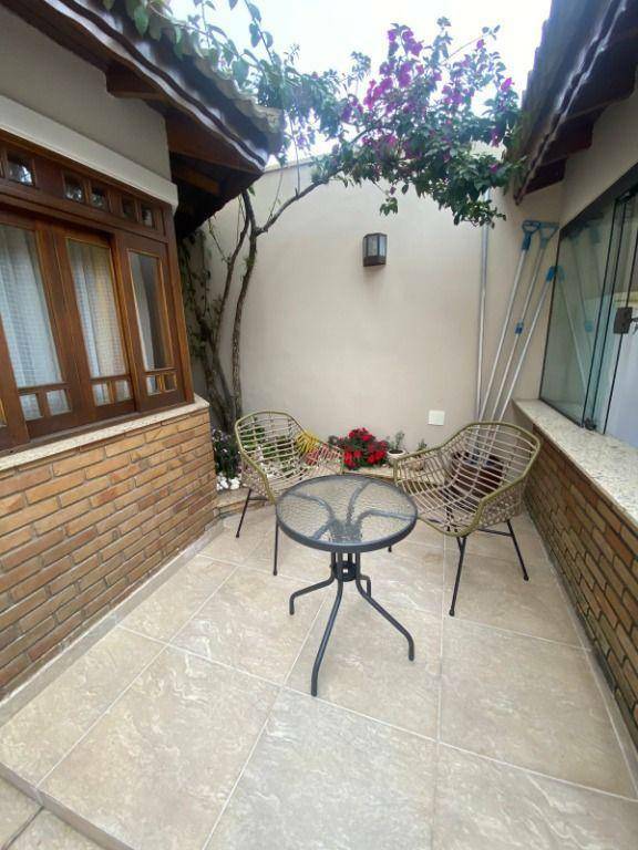 Casa de Condomínio à venda com 4 quartos, 410m² - Foto 5